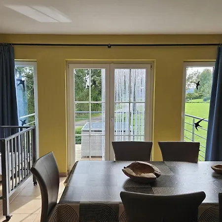 Sur Les Sarts Ardennes Apartmán *