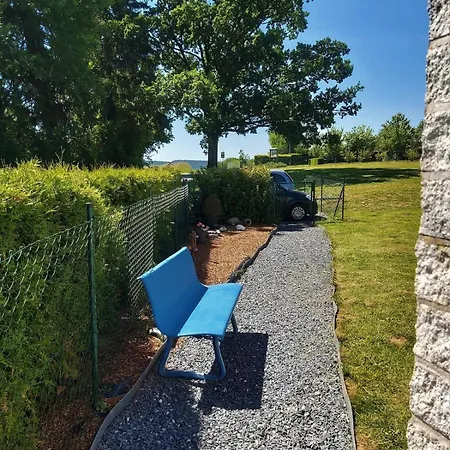 Sur Les Sarts Ardennes Apartmán *