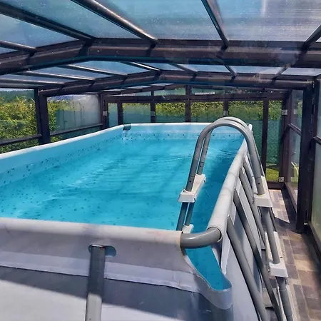 Sur Les Sarts Ardennes Apartment *